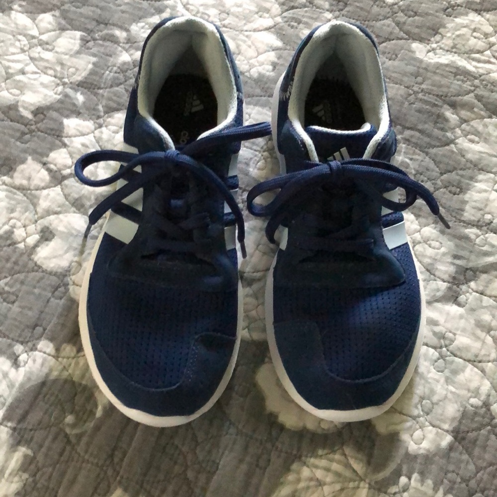Women’s Adidas Cloudfoam Ortholite shoes 7.5
